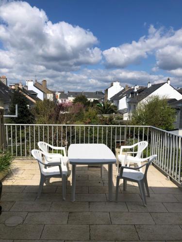 ระเบียง/ชานเรือน, Villa Aziliz - Face Mer in แซงต์ นาแซร์