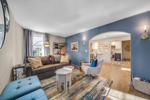 Luxury Apartment in Historic Carriage House detail