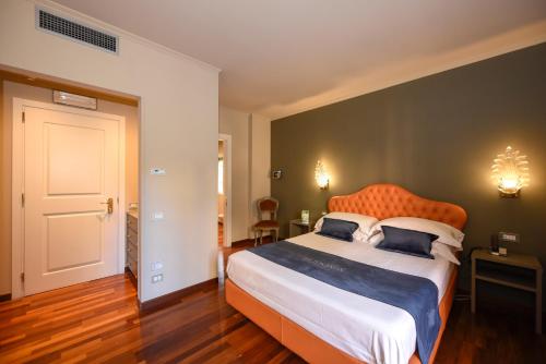 The Tuscanian Hotel Room Type -  Superior Double Room