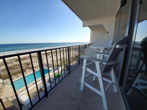 Balcony/terrace, Island Winds East near Matt's Homemade Alabama Ice Cream
