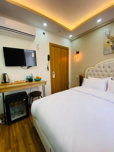 room detail thumbnail 0