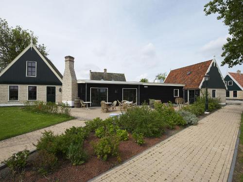 Nice villa in Wieringer style near the Wadden Sea - image 6
