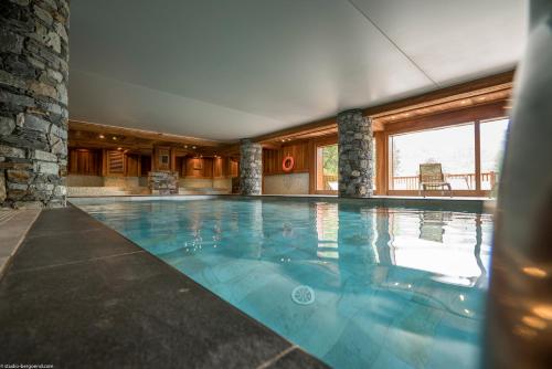 Swimming pool, Apartment A 01 in St Martin de Belleville in Saint-Martin-de-Belleville