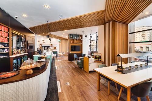 Holiday Inn Bucharest - Times - image 14