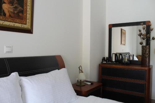 Hotel Diana - image 5