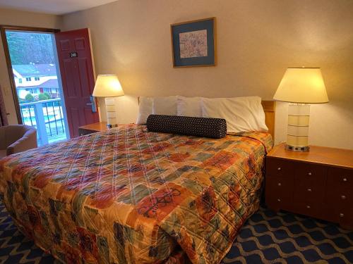 Economy Lodge 682 Main St Sturbridge