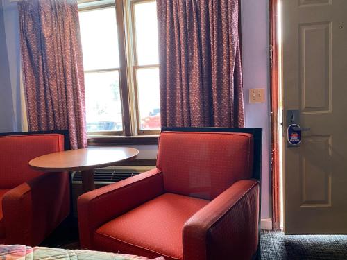 Economy Lodge in สเตอร์บริดจ์ (MA)