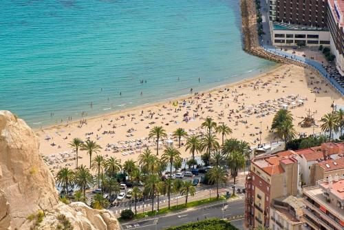 House with sea view in the old town of Alicante