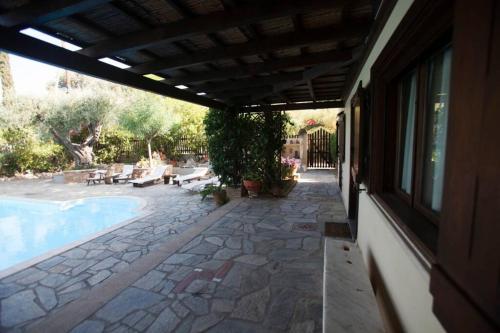 villa eleni