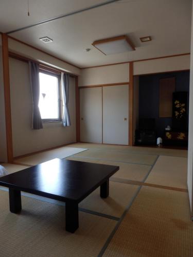 Japanese-Style Room