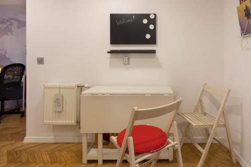 Modern Studio near British Square - image 2