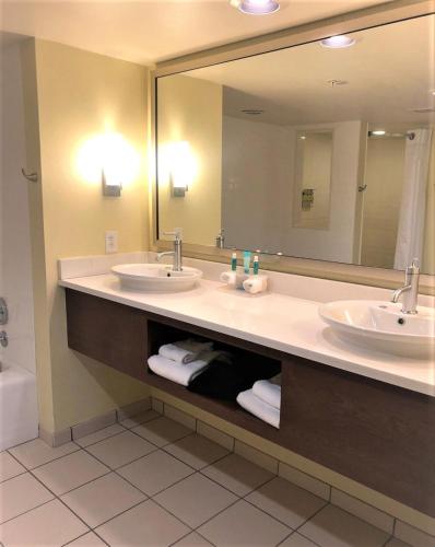 Holiday Inn Express Indianapolis - Fishers, an IHG Hotel