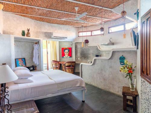 295011717 Villa Amor