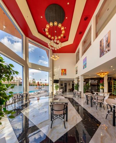 Restaurant, Royal Day Plaza Hotel in 6th October