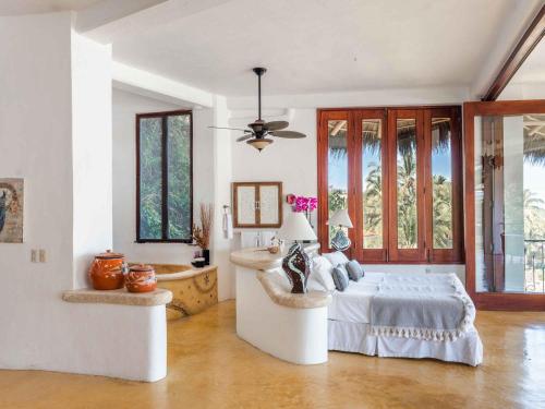 295011900 Villa Amor