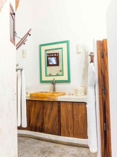 295012090 Villa Amor