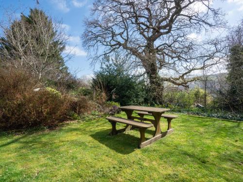 Trederwen - image 9