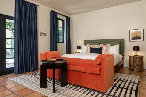 room detail thumbnail 0
