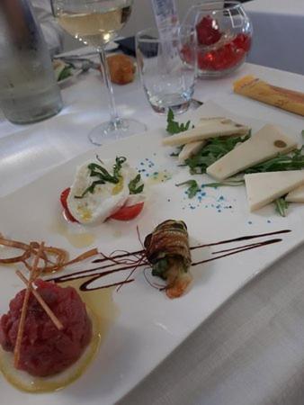 B&B Brezza Marina & Shoreline Restaurant - image 5