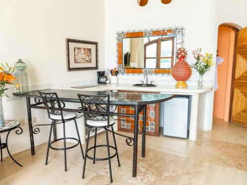 295013273 Villa Amor