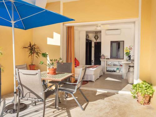 295013306 Villa Amor