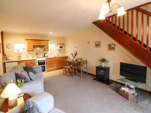Lavender Cottage - image 6