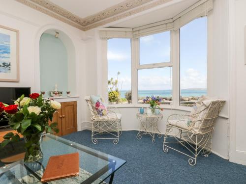 Admiral's View St Ives - image 10