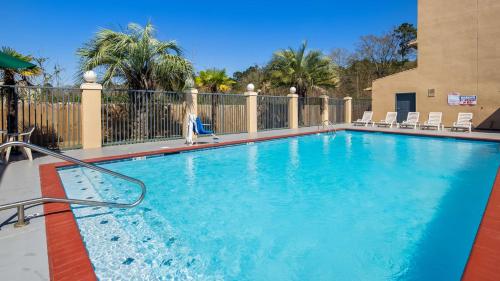 SureStay Plus Hotel by Best Western Hammond - image 6