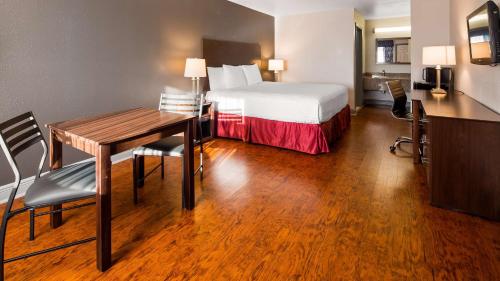 1 king bed