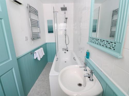 Beachcomber Marazion - image 2