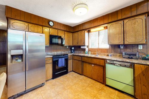 Munds Park Mountain Vacation - image 4