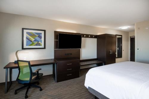 Holiday Inn Express Hotel & Suites Yuma, an IHG Hotel