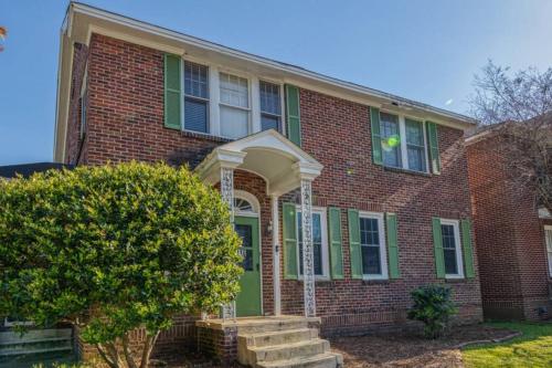 Charming home short walk from downtown