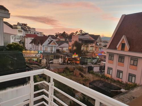 Đông Đức Hostel Đà Lạt – Dalat