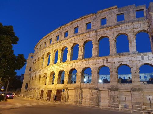 Amphitheater Apartment, Pula