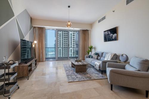 Trendy 2 bed holiday home with Palm Jumeirah Views