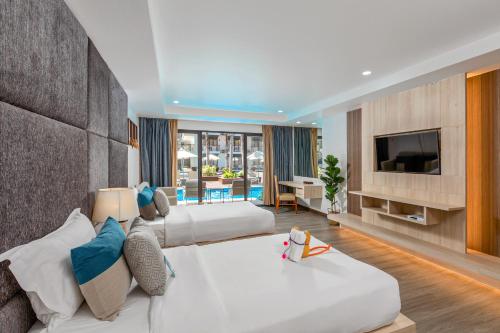room detail thumbnail 1