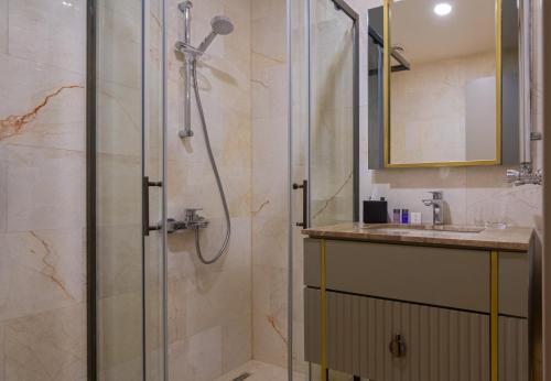 G Tower Furnished Apartment Rentals Istanbul, Istanbul (foto 7)