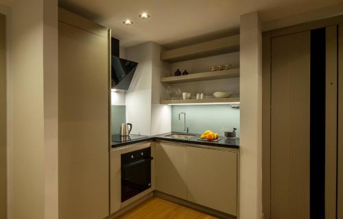 G Tower Furnished Apartment Rentals Istanbul, Istanbul (foto 5)