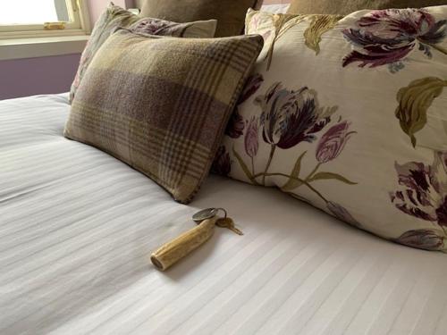 2 double beds