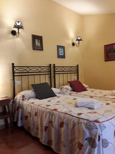 Two-Bedroom Villa image 9