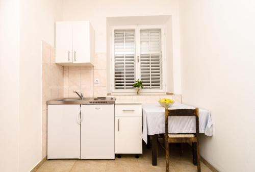 virtuve, Guest House Kiko in Mljet