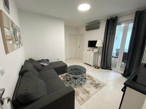 Apartment Bobby 4