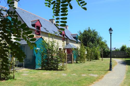 A szálláshely kívülről, Le Village Cancalais in Cancale