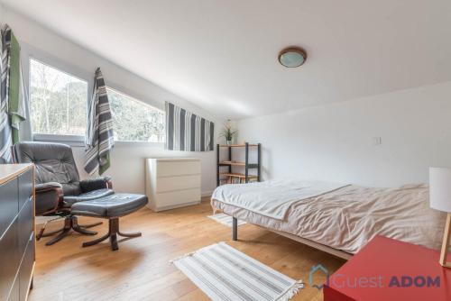 Belle maison familiale en bord de mer - image 6