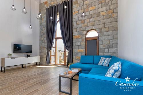 3 bedrooms, 4 beds