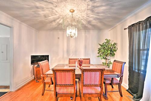 Blounts Creek House with Yard - Pets Welcome! in New Bern