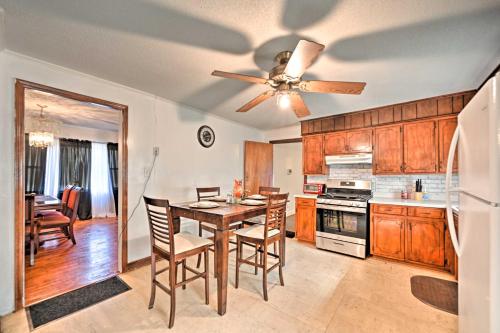 Blounts Creek House with Yard - Pets Welcome! in New Bern