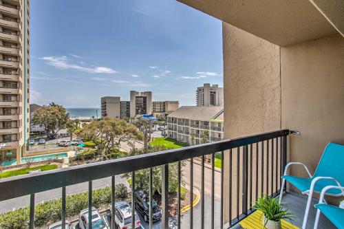 Relaxing Escape in Myrtle Beach with Ocean View
