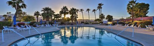 TOP RATED 5 STAR GETAWAY BBQ POOL SPA 2br - image 14